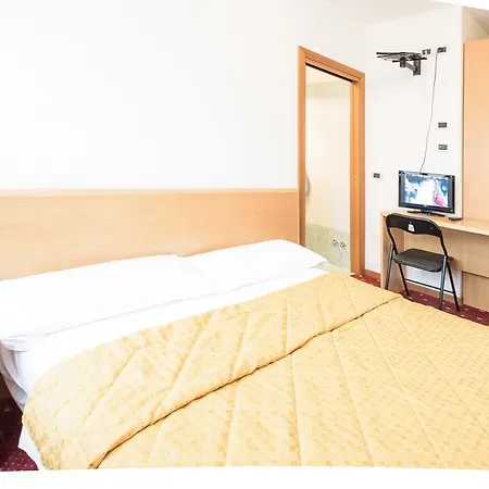 Doria Hotel 3*