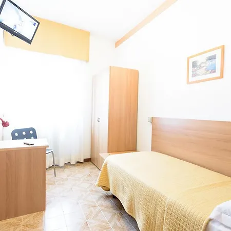 Doria Hotel 3*